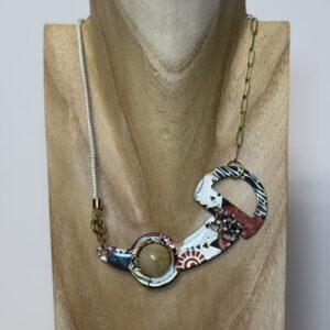 Collar volcán